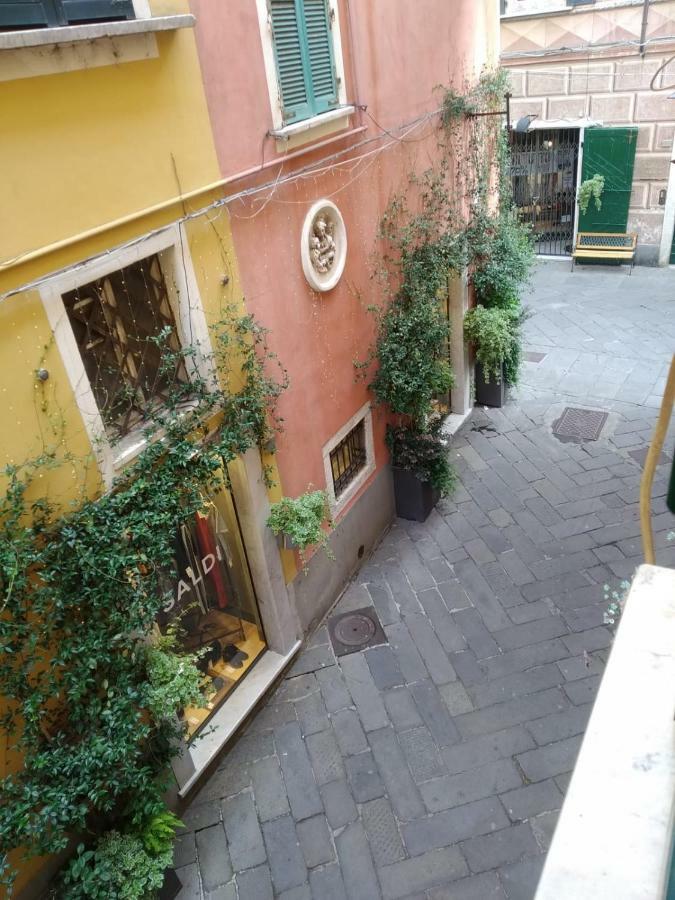 Casa Gabry In Centro Apartment Sarzana Exterior photo